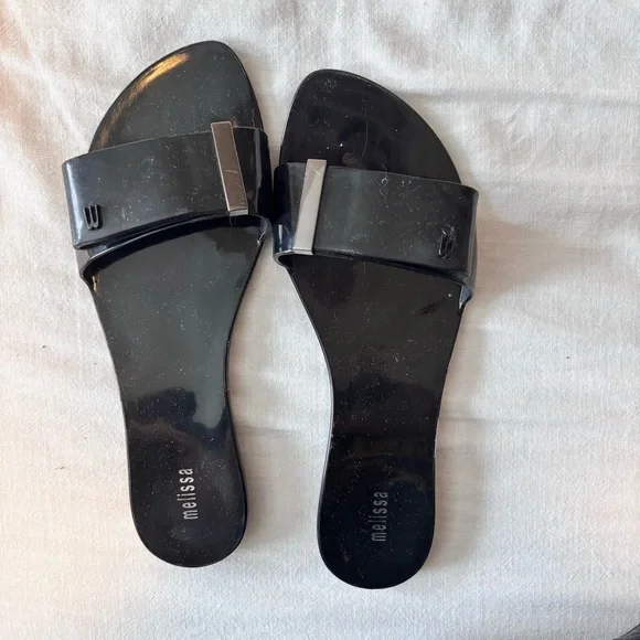 Melissa Women's Lovely Thong Sandal in Black - Picture 4 of 4